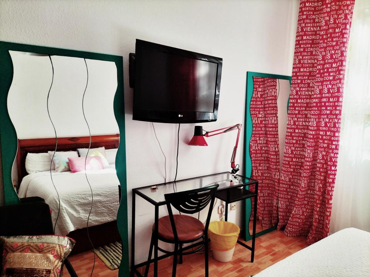Acogedoras Habitaciones En Madrid Esterno foto